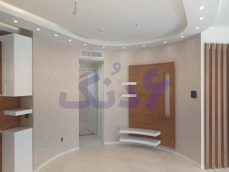 214 متر آپارتمان در اردیبهشت اصفهان برای فروش