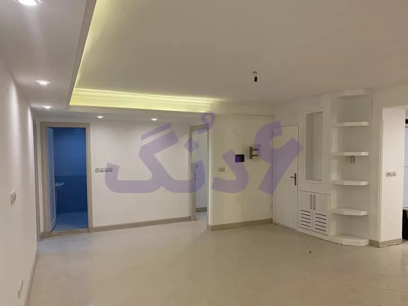 فروش 121 متر آپارتمان مشتاق دوم اصفهان