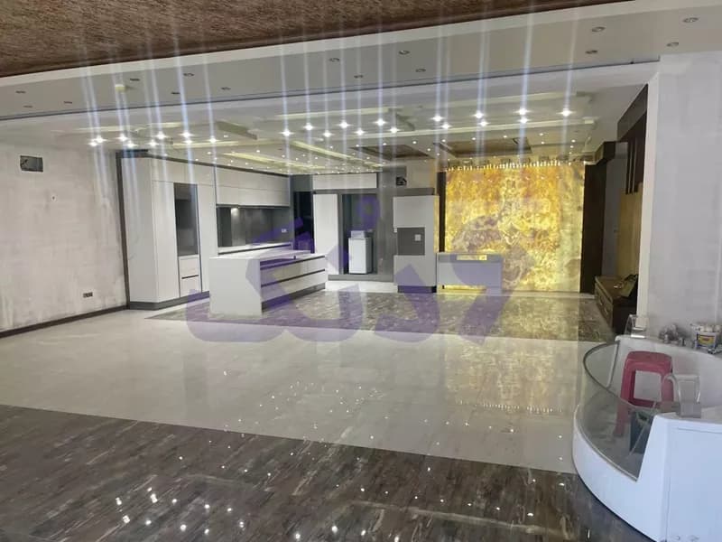 94 متر آپارتمان در محتشم کاشانی اصفهان برای فروش