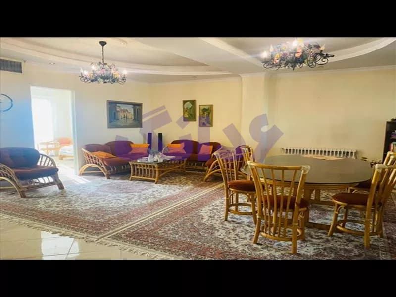 فروش آپارتمان  در استاد معین تهران 