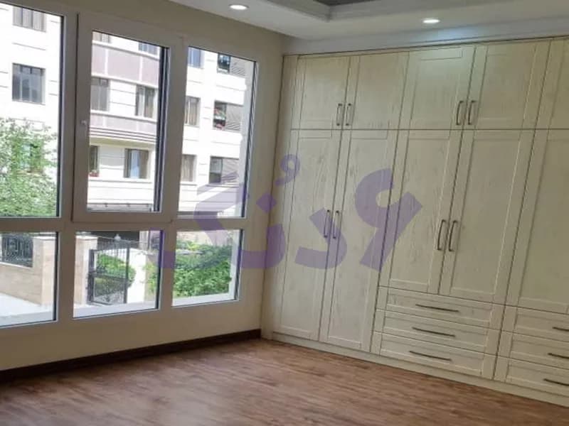 93 متر آپارتمان در چهارراه شکرشکن اصفهان برای فروش