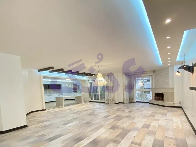 262 متر آپارتمان در مشتاق دوم اصفهان برای فروش