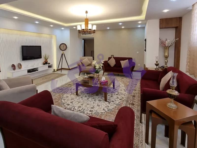 269 متر آپارتمان در عافیت اصفهان برای فروش