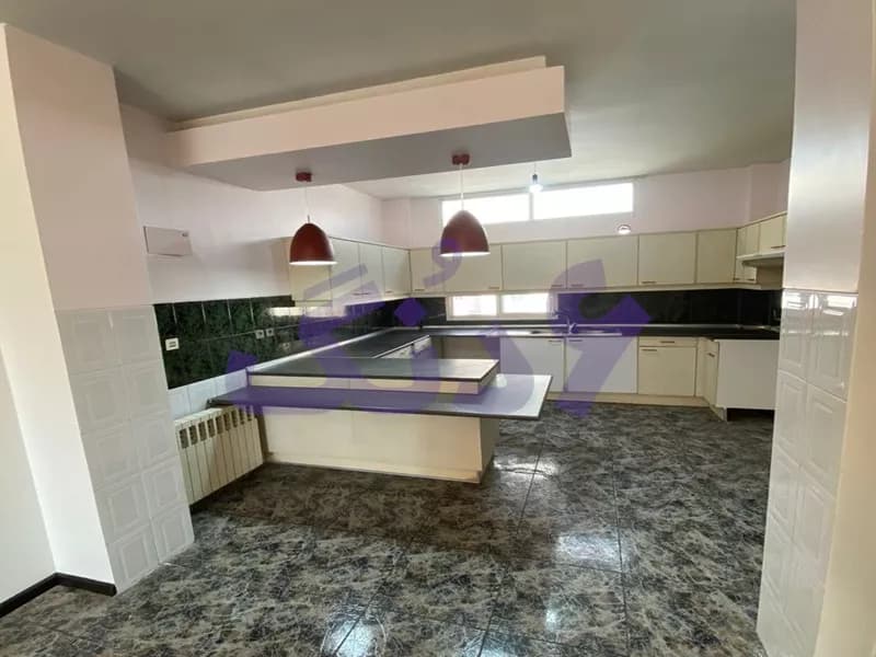 169 متر آپارتمان در ارتش اصفهان برای فروش