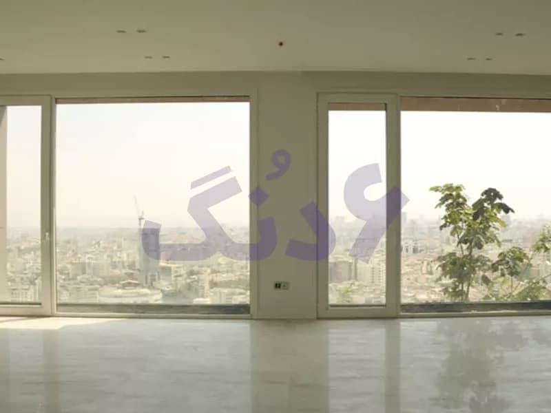 فروش 134 متر آپارتمان مشتاق اول اصفهان