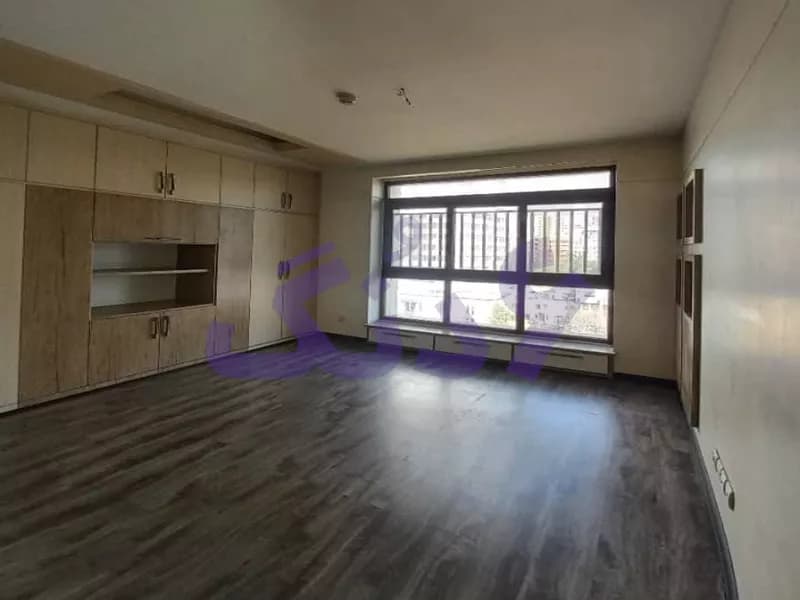 137 متر آپارتمان در حکیم نظامی اصفهان برای فروش
