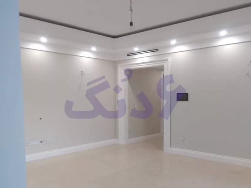  121 متر آپارتمان در چهارراه شکرشکن اصفهان