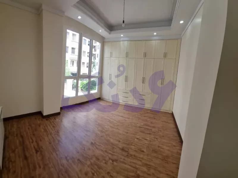 فروش 105 متر آپارتمان ارتش اصفهان