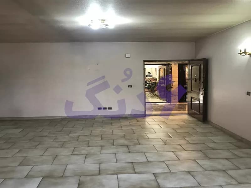 فروش مطب ۷۰ متری در ساختمان پزشکان فرمانیه