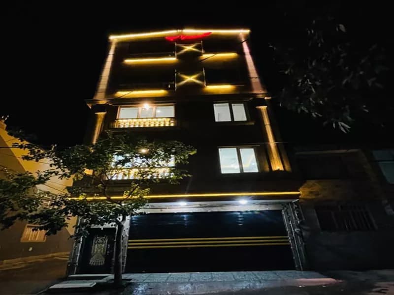 آپارتمان ۱۰۳ متری برای فروش در صیاد شیرازی