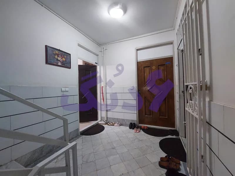 64متر آپارتمان مسکونی در محله اصفهانی های کرج زیرقیمت فوری فروشی