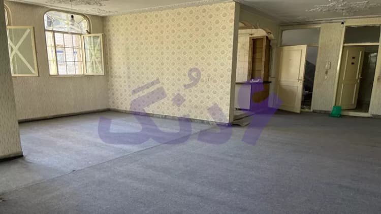 ۶۵ متر ۱ خواب طبقه اول غرق نور ۶۵ متر ۱ خواب طبقه اول غرق نور